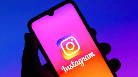 Instagram is working on bringing back the chronological timeline Delete Instagram, Increase Followers, Govt Job, Trending Topic, Technology Wallpaper, Real Instagram Followers, New Instagram, Instagram Marketing, Social Networks