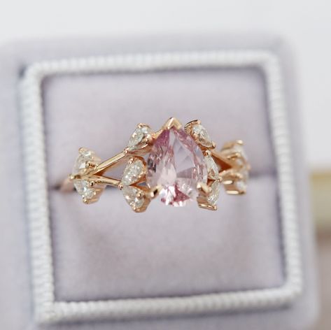 Butterfly meadow Peach sapphire engagement ring in 14k rose Gold. Cluster Engagement ring. Sapphire ring by Eidelprecious. Engagement Ring With Pink, Pink Dainty Engagement Ring, Peach Stone Engagement Ring, Wedding Ring With Pink Stone, Vintage Pink Rings, Pink Butterfly Ring, Pink And Gold Wedding Ring, Vintage Pink Sapphire Ring, Pink Stone Wedding Ring