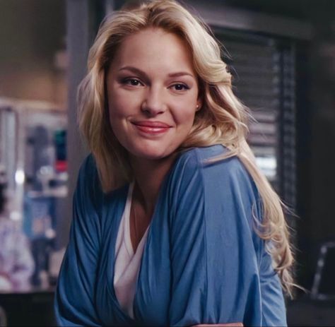 Izzy Greys Anatomy Hair, Katherine Heigl Greys Anatomy, Katherine Heigl Aesthetic, Izzy Stevens Hair, Izzy Stevens Aesthetic, Izzy Greys Anatomy, Izzie Stevens Icons, Izzy Character, Izzie Stevens Hair