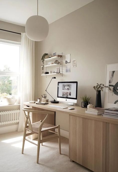 Pale oak desk, Wishbone chair, white linen curtains and String Pocket shelving in a minimalist yet cosy home office with greige walls | A home-office revamp with an IKEA desk hack | These Four Walls blog Rustic Minimalism, Ikea Home Office, Ikea Desk Hack, Workspace Ideas, Desk Hacks, Ikea Office, Minimalist Home Office, Outfit Office, Cozy Office