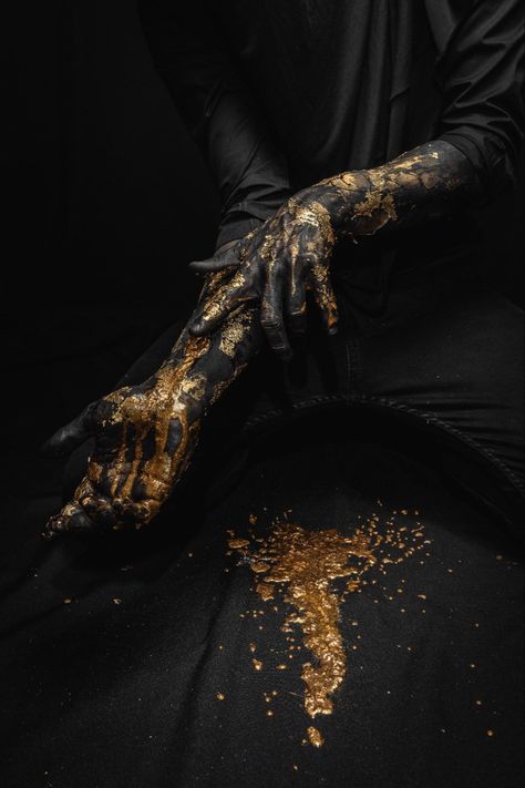 Artist Photography, Black Texture, Gold Aesthetic, After Life, Facepaint, Fantasy Aesthetic, Metal Band, Portrait Artist, Book Aesthetic