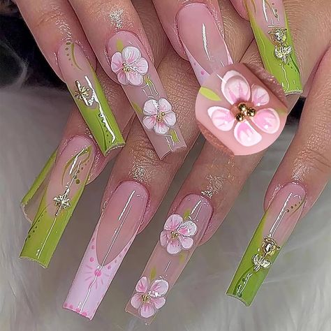 Amazon.com: BABALAL Square Press on Nails Long Fake Nails Yellow Purple Glue ons Nails with 3D Water Ripple Acrylic Nails Heart Pearl Charm False Nails 24Pcs Handmade Squoval Nails : Beauty & Personal Care Fake Nail Tips, Square Press On Nails, Brown French, China Nails, Nails Love, Nail Brown, Nagel Tips, Love Pattern, Nail Type