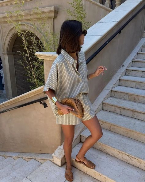 City Break Outfit Summer, Vocation Outfit, Greece Outfit Ideas, Thailand Outfit, City Break Outfit, Vacation Fits, Italy Fits, Greece Outfit, Honeymoon Outfits