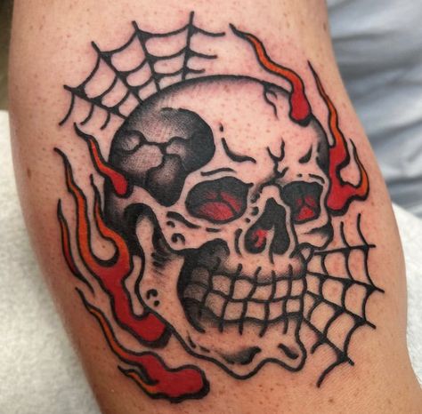 New School Traditional Tattoo, Traditional Skull Tattoo, Artsy Party, Designing Tattoos, Trad Flash, Traditional Skull, Learn To Tattoo, Halloween Flash, Traditional Tattoo Designs