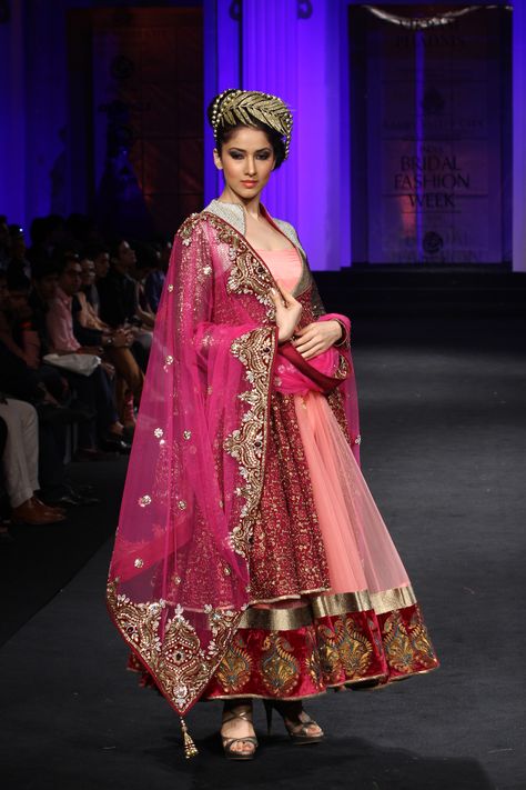 Vikram Phadnis Couture Collection at India Bridal Fashion Week 2012 Vikram Phadnis, Desi Style, Indian Clothes, Indian Clothing, Bridal Fashion Week, Bridal Fashion, Couture Collection, Indian Wear, Salwar Kameez