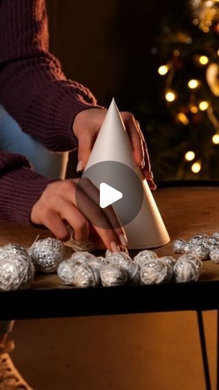 5-Minute Crafts on Instagram: "Budget-friendly DIY Christmas decorations ideas 🎄
⠀
⠀
#5mc #christmastime #holidayseason #christmas2022 #christmasdecorideas #diychristmasdecor" Christmas Decorations Ideas, Diy Christmas Decorations, Christmas Party Decorations, Decorations Ideas, 5 Minute Crafts, Diy Christmas, Christmas Decor Diy, Party Time, Budget Friendly