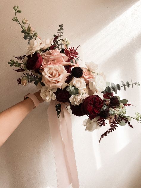 Moody Fall Bridal Bouquet, Winter Wedding Flowers Burgundy, Burgundy Eucalyptus Bouquet, Moody Romantic Garden Wedding, Burgundy Pink Bouquet, Black Maroon And Pink Wedding, Moody Florals Wedding, Red Flowers For Wedding, Moody Bouquet Wedding