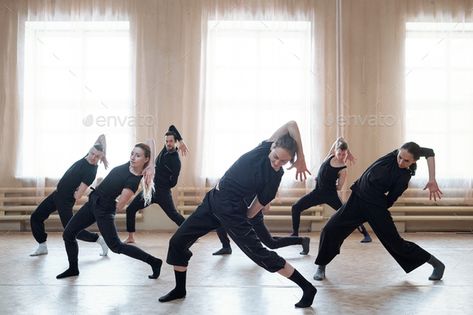 Contemporary Dance Team Rehearsal by Pressmaster. Team of contemporary dancers working on new dance moves together in their rehearsal studio, horizontal shot #AD #Pressmaster, #contemporary, #dancers, #Rehearsal Group Contemporary Dance, Online Dance Lessons, Elements Of Dance, Dance Rehearsal, Creative Dance, Trophy Engraving, Kathak Dance, Rehearsal Studios, Dance Convention