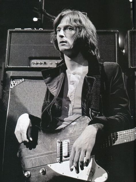 Eric Clapton Guitar, Eric Clapton Slowhand, Derek And The Dominos, John Mayall, Tears In Heaven, Bass Guitar Lessons, The Yardbirds, Music Equipment, Rock Posters