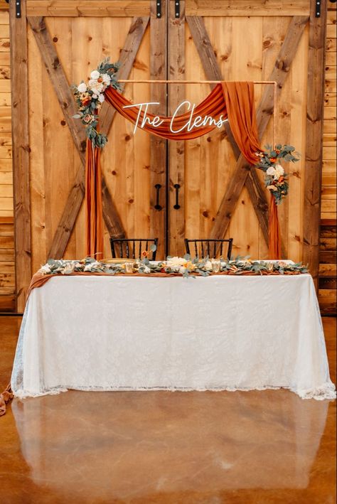 Arch Drapery, Rustic Sweetheart Table, Cake Backdrop, Main Table Wedding, Wedding Couple Table, Sweetheart Table Backdrop, Orange Wedding Decorations, Head Table Wedding Decorations, Rusting Wedding