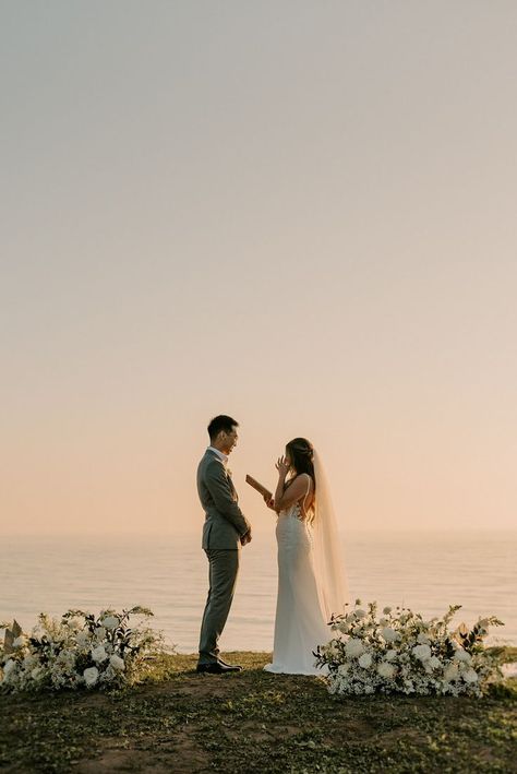 Cliffside Wedding, Vow Exchange, Instagram Posting, Intimate Wedding Photography, Private Wedding, Intimate Wedding Ceremony, Wedding Photography Styles, Southern California Wedding, Elopement Ceremony