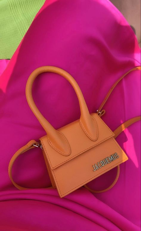 Jacquemus Bag, Tiny Bag, Women Crossbody Bag, Luxury Purses, Fancy Bags, Instagram Theme, Celine Luggage Bag, Orange Bag, Givency Antigona Bag