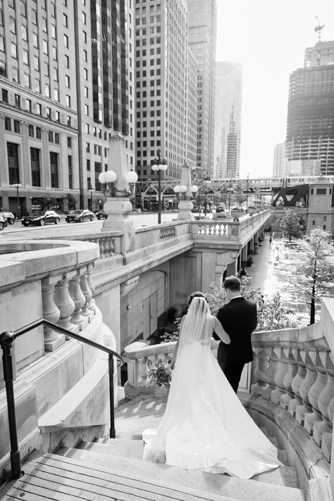 Chicago Wedding Aesthetic, Chicago Riverwalk Wedding Photos, City Hall Wedding Chicago, Downtown Chicago Wedding Photos, City Wedding Party Photos, Chicago City Hall Wedding Photos, Chicago City Hall Elopement, Wedding In The City, Chicago Winter Engagement Photos