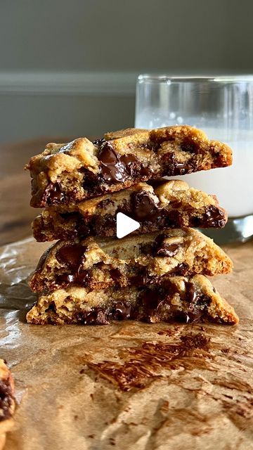 Kiley O'Donnell on Instagram: "BROWN BUTTER CHOCOLATE CHIP COOKIES

The only cookie recipe you’ll ever need, hands down 🤝 They’re crispy on the outside, gooey in the middle, and perfectly studded with melty chocolate chips 🤤 Just perfect in every way imaginable! Recipe below OR comment ‘COOKIES’ to get the recipe sent to you 🤎 

#Recipe Details (makes 16-20 cookies):
Ingredients:
- 1 cup (2 sticks) + 2 tbsp salted butter
- 1 cup brown sugar
- 1/2 cup granulated sugar 
- 2 eggs, at room temp
- 2 tbsp heavy cream, at room temp
- 2 tsp vanilla extract
- 2 3/4 cups all-purpose flour
- 1 tsp baking soda
- 1 tsp baking powder
- 1/4 tsp salt
- 1 1/2 cups semi-sweet or dark chocolate chips or chopped chunks

Instructions:
Start by browning the butter. Add the butter to a saucepan over medium-hi Dream Cookies Recipe, Brown Butter Chocolate Chip, Brown Butter Chocolate Chip Cookies, Pistachio Cream, Healthy Snacking, Browned Butter, Chocolate Chip Recipes, Recipe Details, Chocolate Baking