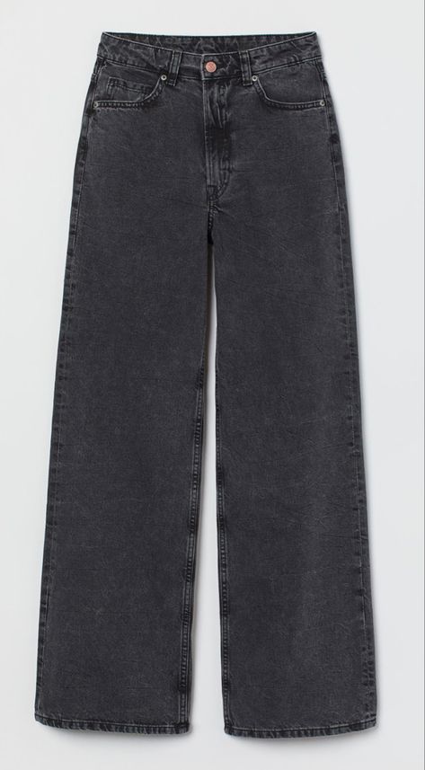 Jeans For Petite Women, Hm Outfits, Mode Zara, Lady Grey, Petite Jeans, Grey Jeans, H&m Jeans, Petite Women, Best Jeans