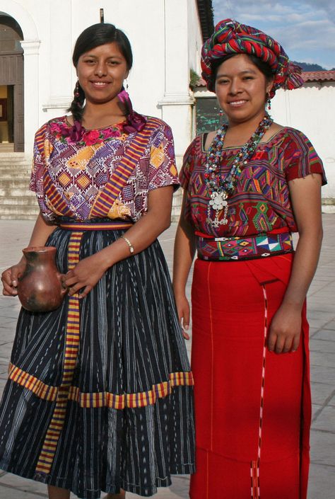 Indigenous Guatemalan women in traditional clothing South America Traditional Clothing, Guatemalan Traditional Dress, Indigenous Traditional Clothing, Guatemalan Traditional Clothing, Traditional Chilean Clothing, Guatemala Culture Traditional Dresses, Traditional Guatemalan Clothing, Guatemala Traditional Clothing, Brazil Traditional Clothing