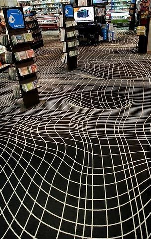 Floor in a game store in Paris--it is actually completely flat!   http://imgur.com/yFPjl Paris Video, 웃긴 사진, Game Store, Carpet Design, Semarang, Book Store, Floor Design, Op Art, Optical Illusions