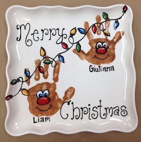 Christmas Footprint, Christmas Handprint, Handprint Crafts, Preschool Christmas, Toddler Christmas, Christmas Plates, Christmas Crafts For Kids, Baby Crafts, Christmas Activities