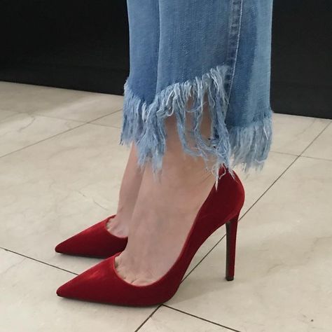 Red Heels Outfit, Red Velvet Heels, Elegant Shoes Heels, Red Stiletto Heels, Fashion Shoes Heels, Shoes Heels Classy, Cute Shoes Heels, Zara Heels, Perfect Heels