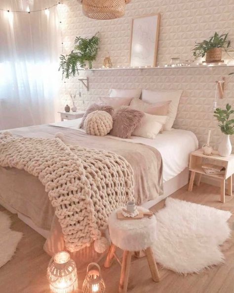 Dream Bedroom Inspiration, Cute Bedroom Ideas, Dekorasi Kamar Tidur, Preppy Room Decor, Preppy Room, Redecorate Bedroom, Cozy Room Decor, Teen Bedroom Decor, Girl Bedroom Decor