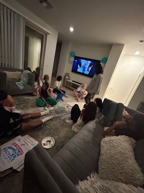 Group Movie Night Aesthetic, Hanging Out With Cousins Aesthetic, Friends Movie Night Aesthetic, Friend Group Movie Night, Living Room Movie Night, On Set Aesthetic, Big Family Aesthetic, Family Sleepover, Big Friend Group