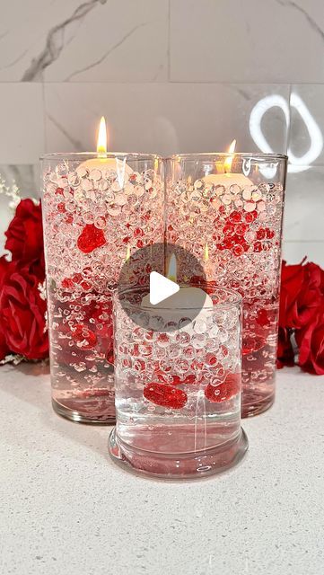 Floating Gel Beads, Water Beads Christmas Ideas, Diy Gel Candles How To Make, Making Floating Candles, Candle For Valentine, Floating Water Beads Centerpiece Ideas, Gel Water Beads, Flotting Candles, Fish Bowl Centerpiece Ideas