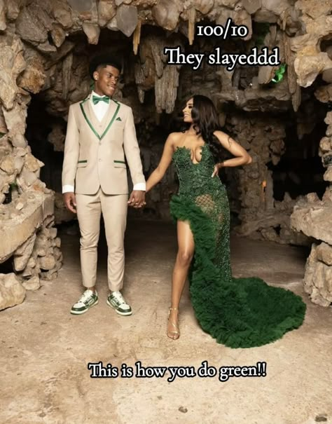 Dark Green Prom Dress Black Women, Emerald Green Dress Prom, Pastel Green Prom Dress, Green Prom Dresses Black Women, Emerald Green Outfit Ideas, Prom Color Ideas, Matching Prom, Emerald Prom Dress, Dark Green Prom Dress