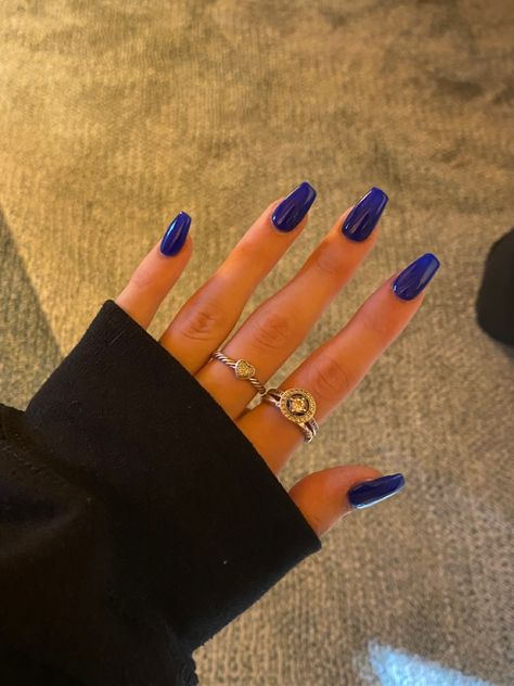 nails dark blue pretty nail color Royal Blue Nails Prom, Nails 2022 Blue, Sapphire Blue Nails, Engagement Nails, Royal Blue Nails, Dark Blue Nails, Classy Acrylic, Prom 2024, Nails 2022