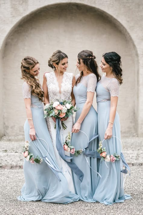 hoop bouquets sabrina licata Light Blue Bridesmaid Dresses, Short Sleeve Bridesmaid Dress, Light Blue Bridesmaid, Rustic Wedding Decorations, Blue Bridesmaid Dress, Long Bridesmaid Dress, Blue Bridesmaid Dresses, Lace Short, Blue Bridesmaids