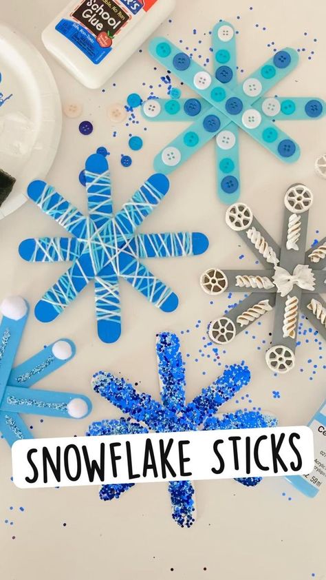 Winter Crafts Preschool, January Crafts, Preschool Christmas Crafts, Toddler Arts And Crafts, Daycare Crafts, Winter Crafts For Kids, Preschool Christmas, Classroom Crafts, Preschool Art