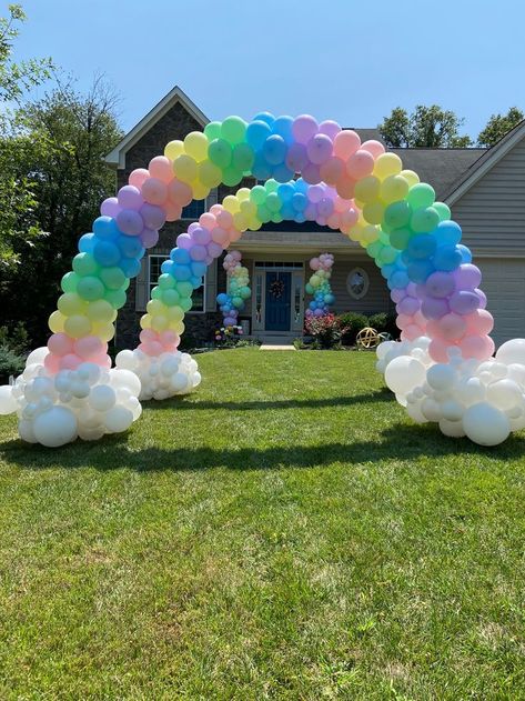 Baby Shower Balloon Arches | Balloon Zoom | DC Unicorn Birthday Party Ideas, Care Bears Birthday Party, Rainbow Balloon Arch, Baby Shower Balloon Arch, Rainbow Themed Birthday Party, Decoration Buffet, Care Bear Birthday, Pastel Birthday, Little Pony Birthday Party