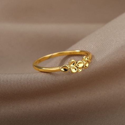 1 Gm Gold Ring, Small Gold Necklace Indian Jewellery Designs, Everyday Gold Rings, Simple Gold Rings Everyday, Simple Rings Everyday, New Ring Designs Gold, Gold Simple Rings, Cute Gold Rings, Ring Gold Design