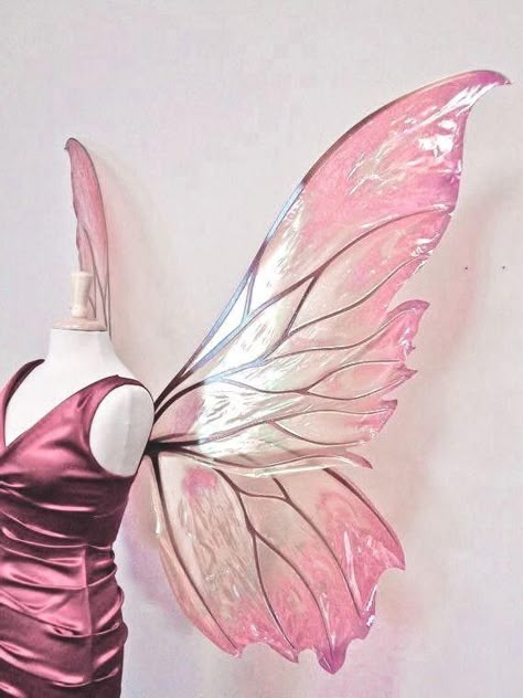 Fairy Wings Aesthetic, Diy Fairy Wings, Fairy Costume Diy, Butterfly Fairy Wings, Fairy Cosplay, Black Fairy, Halloween Fairy, Fairy Aesthetic, Halloween Costume Outfits