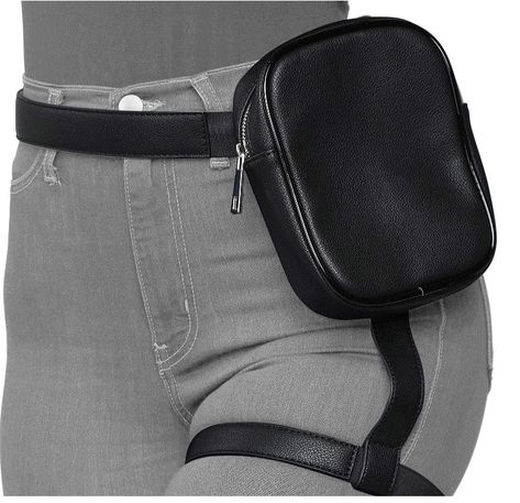 super cute, soft faux leather. lot of room for phone, money, lip gloss etc. cant wait to use mine ! Leather Thigh Harness, Stylish Black Women, Waist Bag Leather, Thigh Bag, Thigh Harness, Waist Bag Women, Leather Waist Bag, Fanny Bag, Leg Bag