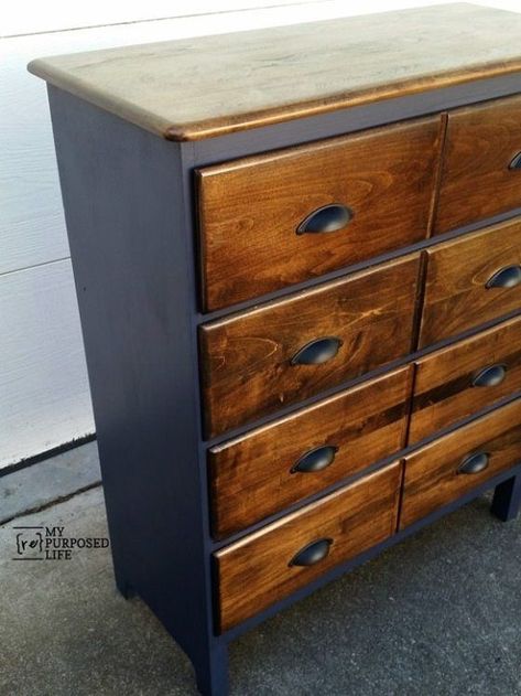 I love two toned furniture projects using dark stain and almost any color. This two toned modified dresser makeover involves navy and Jacobean stain. #MyRepurposedLife #repurposed #furniture #dresser #makeover Chest Of Drawers Makeover, Revamp Furniture, Diy Dresser Makeover, Diy Dresser, Furniture Rehab, Furniture Renovation, Refurbished Furniture, Furniture Restoration, Furniture Makeover Diy