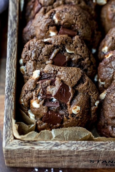 Hot Chocolate Cookie Recipe Hot Chocolate Cookie, Hot Chocolate Cookie Recipes, Chocolate Cookie Recipe, Winter Dessert Recipes, Hot Chocolate Cookies, Cocoa Cookies, Gourmet Cookies, Chocolate Cookie Recipes, Winter Desserts