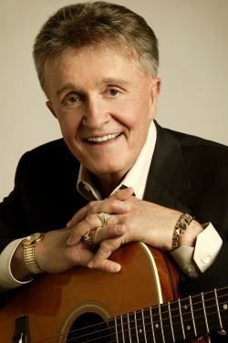 Bill Anderson-The Ryman-Nashville, TN 09/19/2018 Bill Anderson, Country Girl Problems, Country Song Quotes, Fake Smile Quotes, Violin Players, Country Fan, Rascal Flatts, Lady Antebellum, Country Girl Quotes