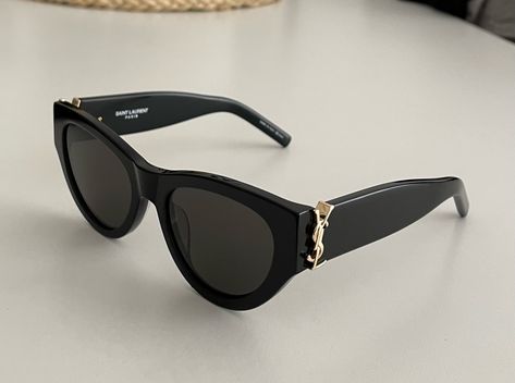 High quality YSL cat eye sunglasses #dhgate #LTKunder100 #LTKunder50 #LTKsalealert Sunglasses Women Luxury, Luxury Brand Sunglasses, Branded Sunglasses For Women, Ysl Cat Eye Sunglasses, High End Sunglasses, Ysl Glasses Sunglasses, Cute Sunglasses For Women, Ysl Sunglasses Women, Classy Sunglasses Women