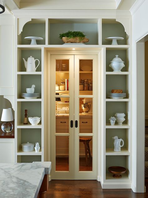 Rustic Pantry Door, Rustic Pantry, Unfitted Kitchen, Kitchen Pantry Doors, Clever Kitchen Storage, Mediterranean Interior, Dining Room Hutch, Kitchen Pantry Design, Design Your Kitchen