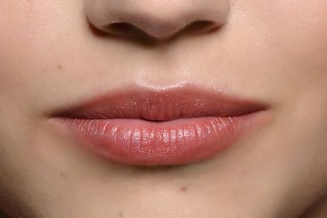 Medium Size Lips, Small Lips Beauty, Female Lip Drawing, Downturned Lips, Lip References, Medium Lips, Wide Lips, Lips Reference, Unique Lips