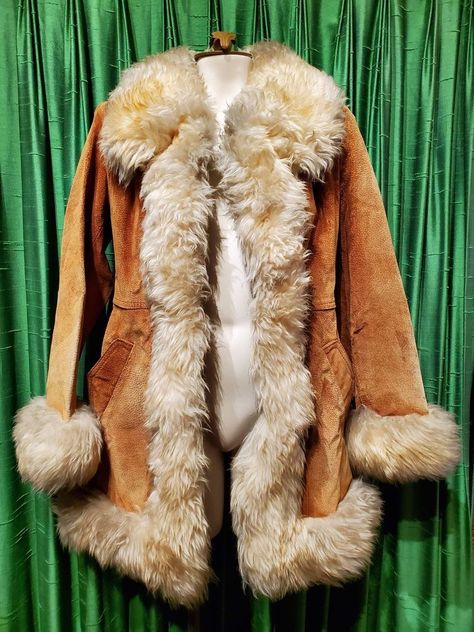 Fairy Fits, Fur Coat Outfit, 70s Jacket, Penny Lane Coat, Outfits 70s, Sheepskin Coat, Suede Coat, 2021 Fashion, Penny Lane