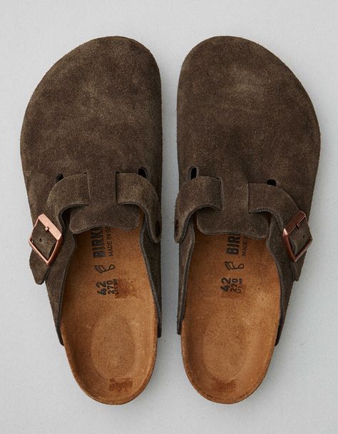 Birkenstock Men's Boston Clog Birkenstock Men Boston, Berken Stocks Shoes, Birkin Stocks, Birkenstock Clogs Outfit, Boston Birkenstock, Clogs Birkenstock, Boston Outfits, Birkenstock Clog, Birkenstock Outfit