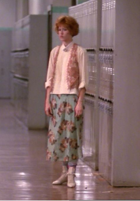 Pretty in Pink outfit!! 80s Pretty In Pink, Andy Pretty In Pink, 1980s Skirt Outfit, Pretty In Pink Movie Outfits, Tacky 80s Outfits, Andie Pretty In Pink Outfit, Andie Walsh Outfit, Pretty In Pink Outfits 80s, 80s Conservative Fashion