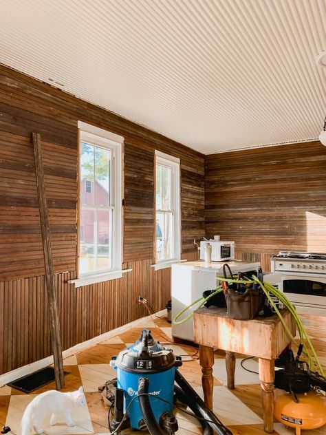 Cabin Beadboard Walls, Wood Beadboard Walls, Beadboard Horizontal, Stained Beadboard Walls, Modern Beadboard Walls, Horizontal Beadboard Walls, Modern Beadboard, Painted Beadboard Walls, Horizontal Beadboard