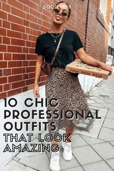 Fun But Professional Outfits, Business Casual Skirts Outfits, Trendy Therapist Outfits, Ny Work Outfits, Casual Work Outfits Gen Z, Business Casual Fun Outfit, Hip Work Outfits Women, Beauty Industry Outfits, Business Casual Outfits For Hairstylist