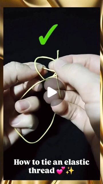 Tying Elastic Bracelet Knots, Elastic Bracelet Knot Tutorial, Tying Beaded Bracelet, Knots For Bracelets Adjustable, Tie Beaded Bracelets, How To Tie Stretchy Bracelets, How To Make Friendship Bracelets With Beads, How To Tie Bracelet Knots Elastic, How To Tie Elastic String For Bracelets