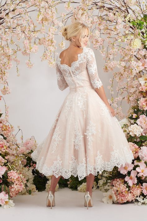 Elegant blush ballerina length wedding dress with three quarter sleeves Modern Tea Length Wedding Dress, Vintage Blush Wedding Dress, Vintage Wedding Dresses Plus Size, Wedding Dresses Midi Length, Tea Length Bridal Dresses, Cream Wedding Dress With Sleeves, Older Bride Wedding Dress Over 60, Vintage Midi Wedding Dress, Pretty Vintage Dresses