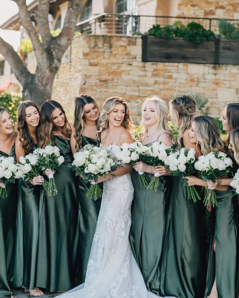 Hands up for the gorgeous bride @cheermegss! Featuring the Lydia dress in Shiny Satin Olive 💚 #BIRDYGREY #birdyinthewild Venue: @tehamagolfclub @tehamaevents Photographer: @kimberlymacdonaldphotography Florist: @gardenpartysf Emerald Green Fall Bridesmaid Dresses, Winter Green Bridesmaid Dresses, Emerald Bridal Party, Dark Green Bridal Party, Green Wedding Bridesmaids, Emerald Green Bridal Party, Jewel Tone Bridesmaid Dresses, Bridesmaid Dress Shades, Emerald Bridesmaids