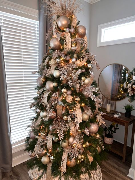 Champagne And Brown Christmas Tree, Gold And Champagne Christmas Tree, Rose Gold And Champagne Christmas Tree, Christmas Tree Champagne, Champagne Gold Christmas Tree, Champagne Tree, Christmas Tree Champagne Color, Green And Champagne Christmas Tree, Champagne Christmas Tree Decorations