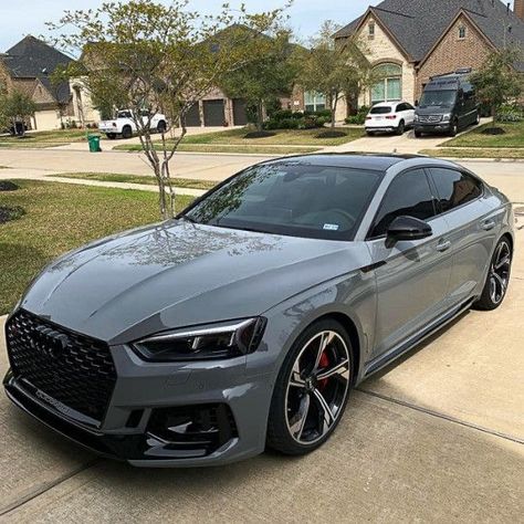 Mercedes Classic Cars, Mercedes Classic, Yamaha Xjr, Dream Cars Audi, Luxury Cars Audi, Nardo Grey, Lux Life, Grey Car, Audi Rs5